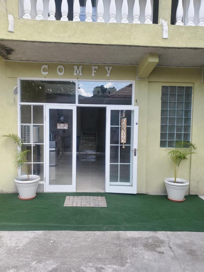 Comfy Guest Rooms ポート・アントニオ エクステリア 写真